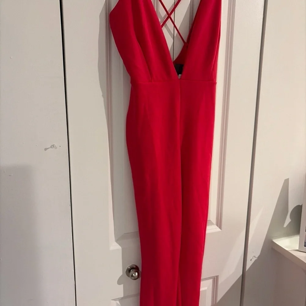Fashion Nova striking scarlet